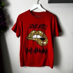 Def Leppard Love Bites Graphic Tee Unisex Size Medium